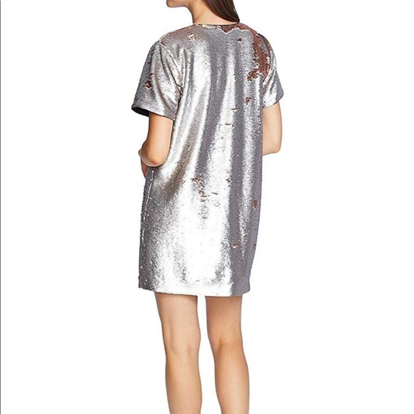 1.State Women’s V neck shift dress - Picture 3 of 8